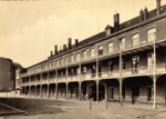 Bâtiment des classes et la Cour des Externes